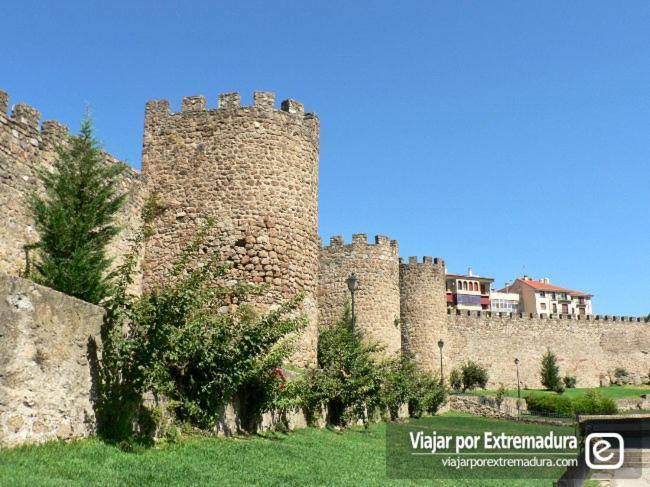 Markesa Plasencia Luaran gambar